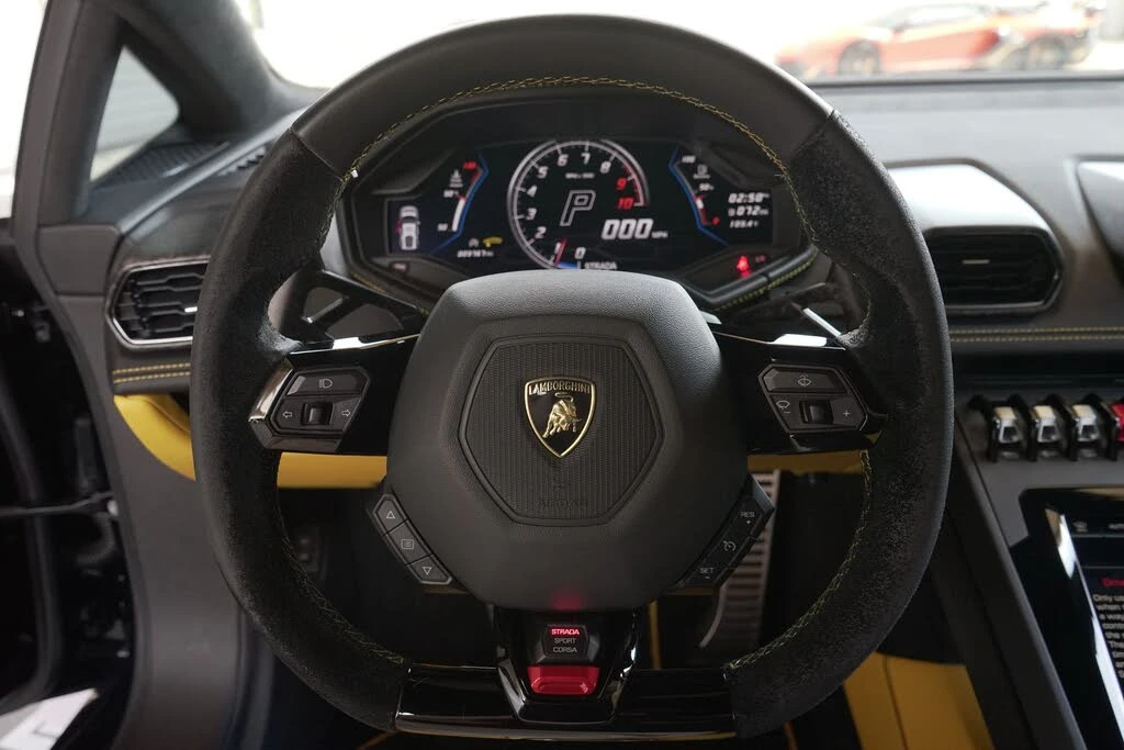 2021 Lamborghini Huracan - Image 11 of 23
