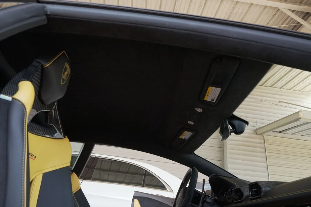2021 Lamborghini Huracan - Image 18 of 23