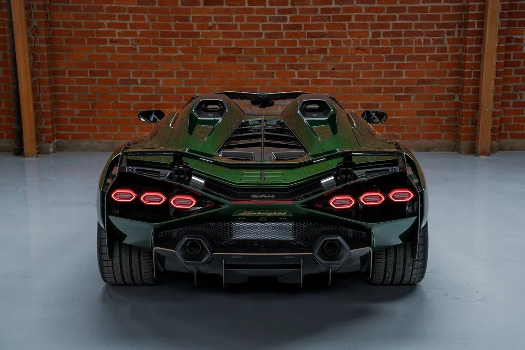 2021 Lamborghini Sian FKP 37 - Image 4 of 31