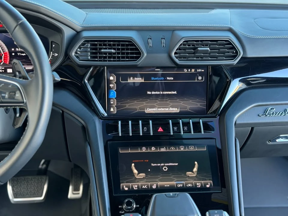 2021 Lamborghini Urus - Image 13 of 17