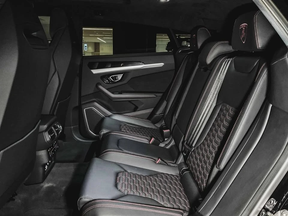 2021 Lamborghini Urus - Image 19 of 20