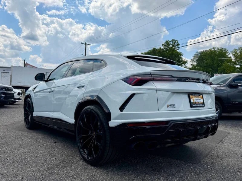 2021 Lamborghini Urus - Image 3 of 20