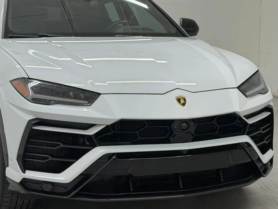 2021 Lamborghini Urus - Image 15 of 17