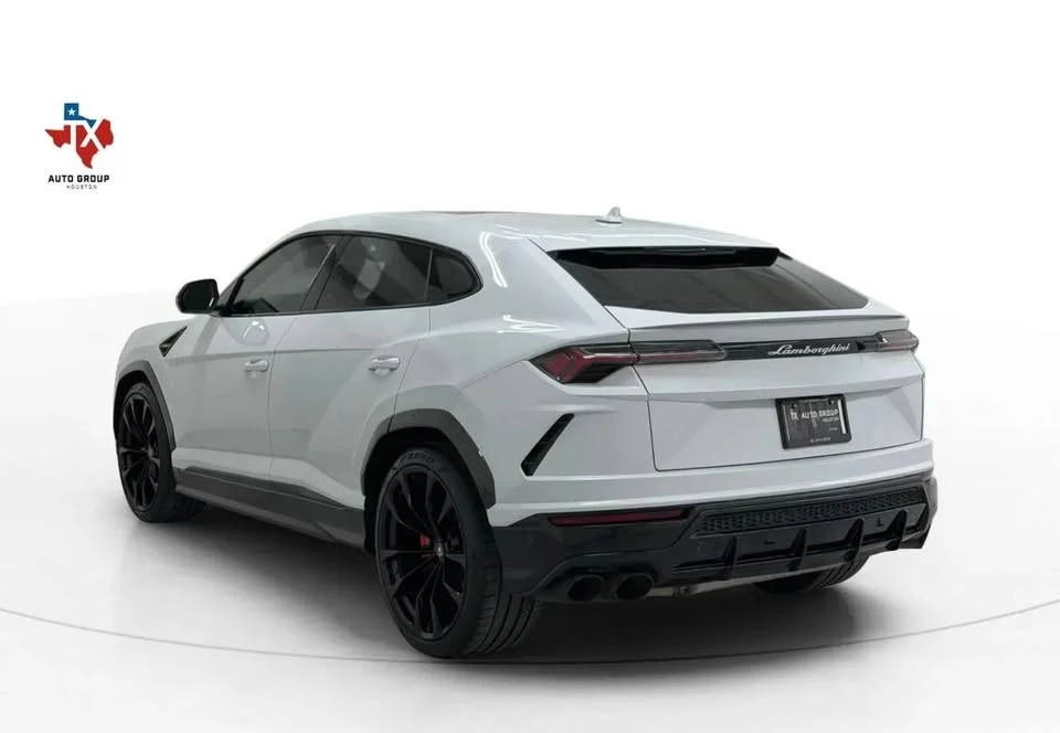 2021 Lamborghini Urus - Image 3 of 17