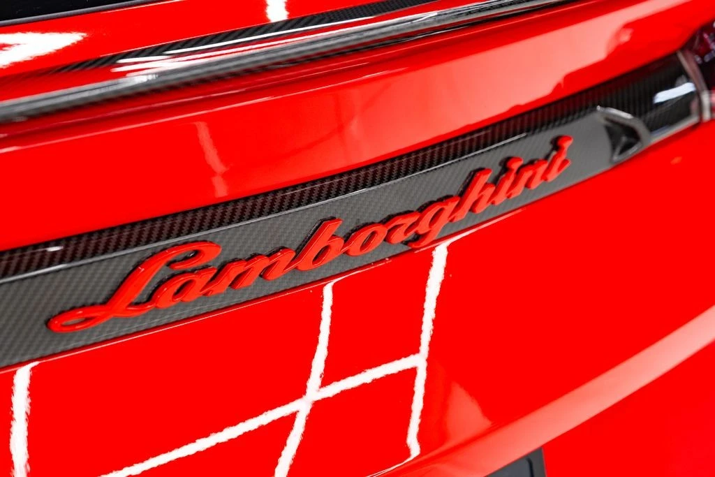 2021 Lamborghini Urus - Image 22 of 31