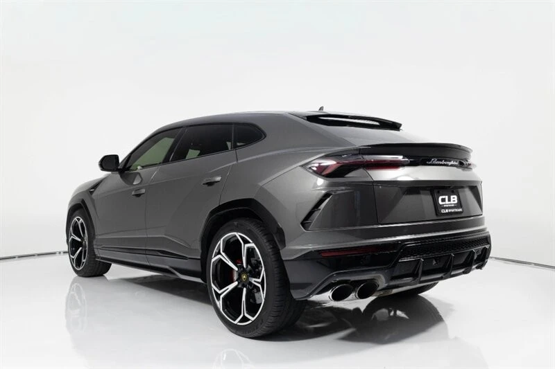 2021 Lamborghini Urus - Image 8 of 31