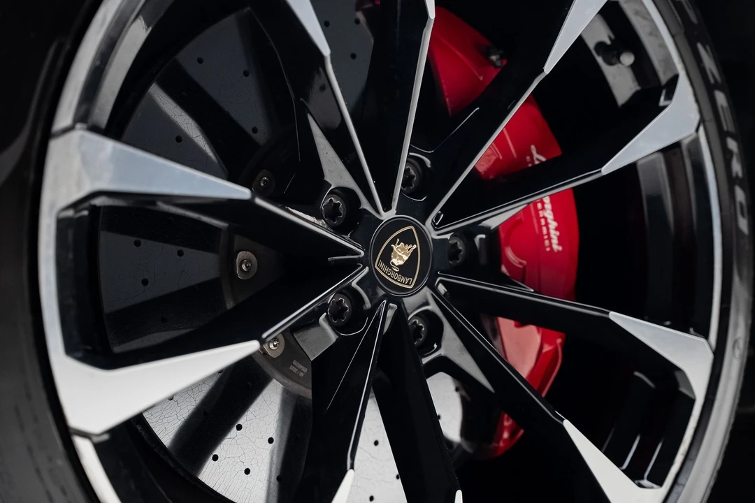2021 Lamborghini Urus - Image 22 of 31