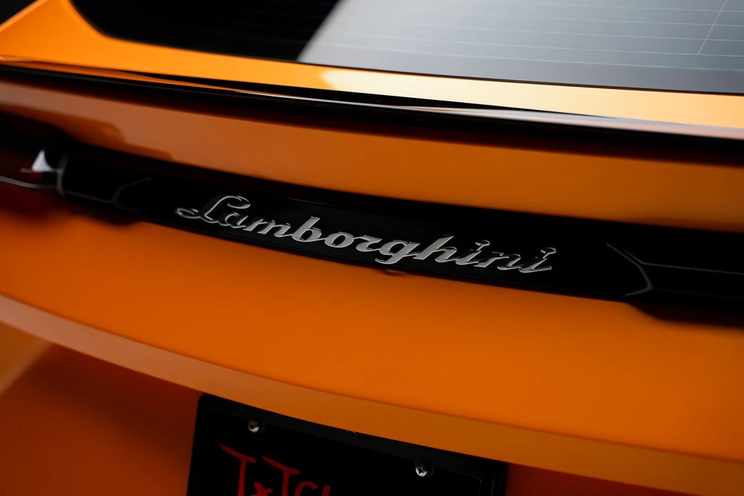 2021 Lamborghini Urus - Image 29 of 31