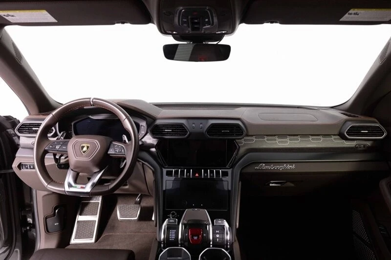 2021 Lamborghini Urus - Image 18 of 31