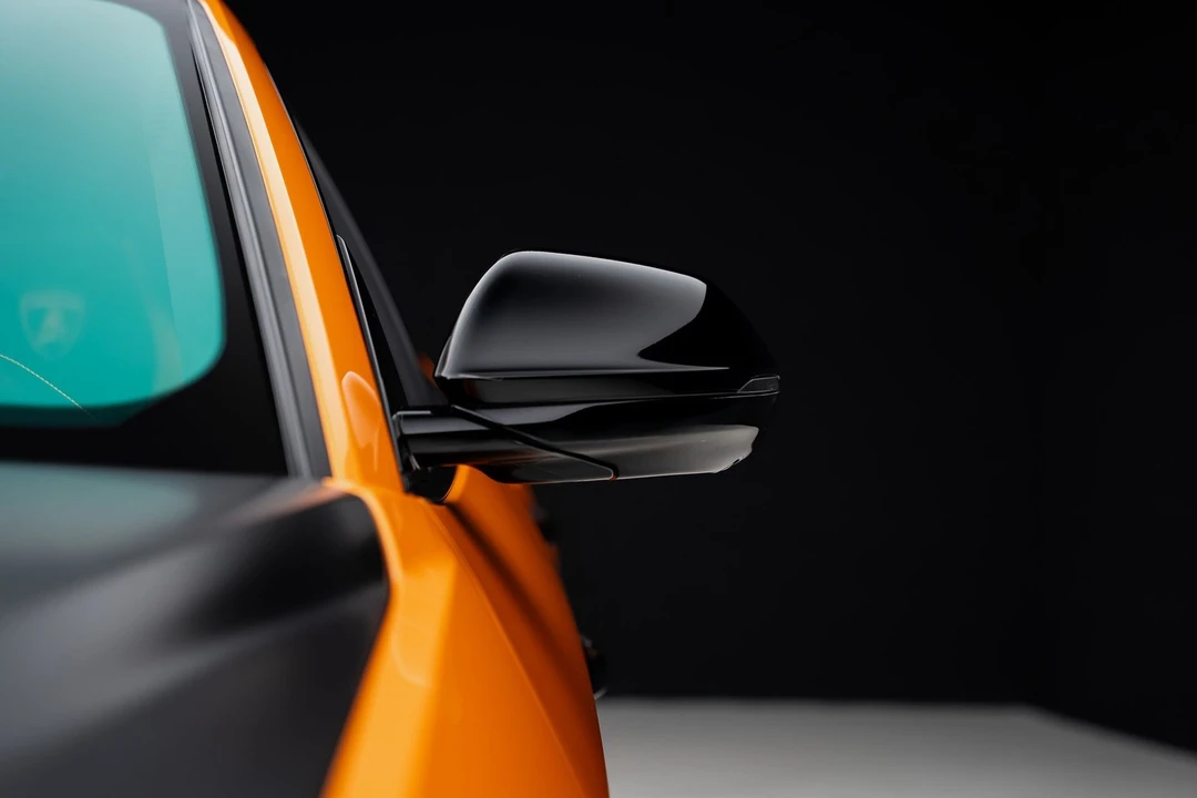 2021 Lamborghini Urus - Image 15 of 31