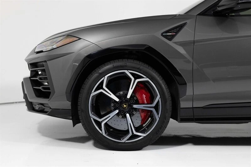 2021 Lamborghini Urus - Image 6 of 31