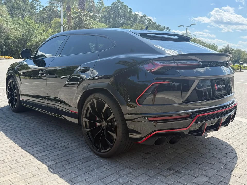 2021 Lamborghini Urus - Image 3 of 18