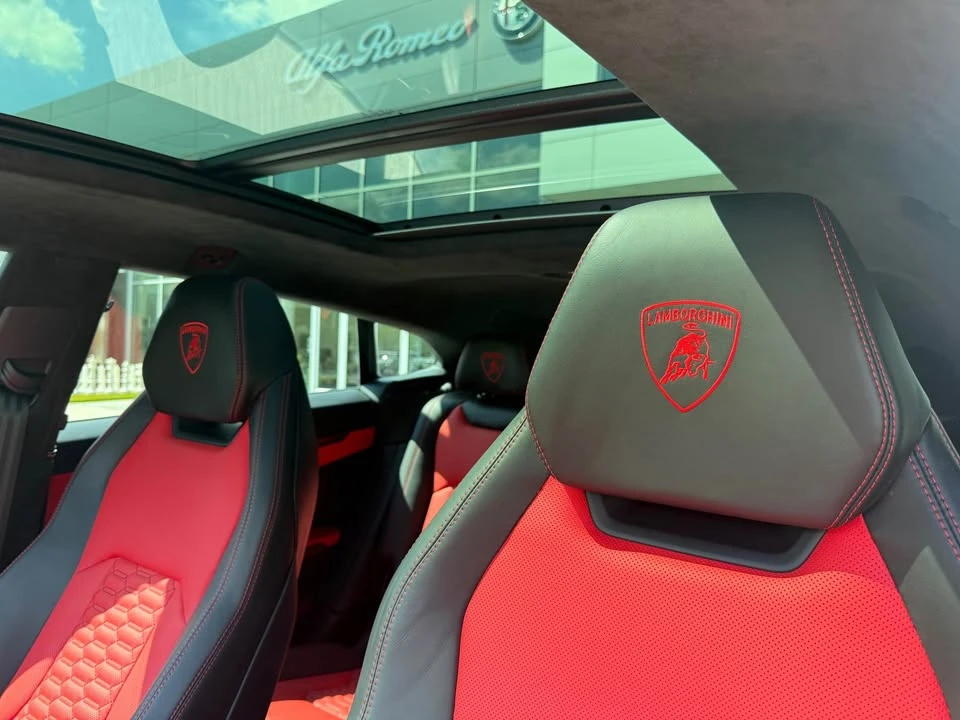 2021 Lamborghini Urus - Image 11 of 18