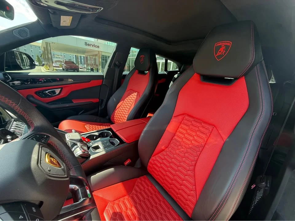 2021 Lamborghini Urus - Image 10 of 18