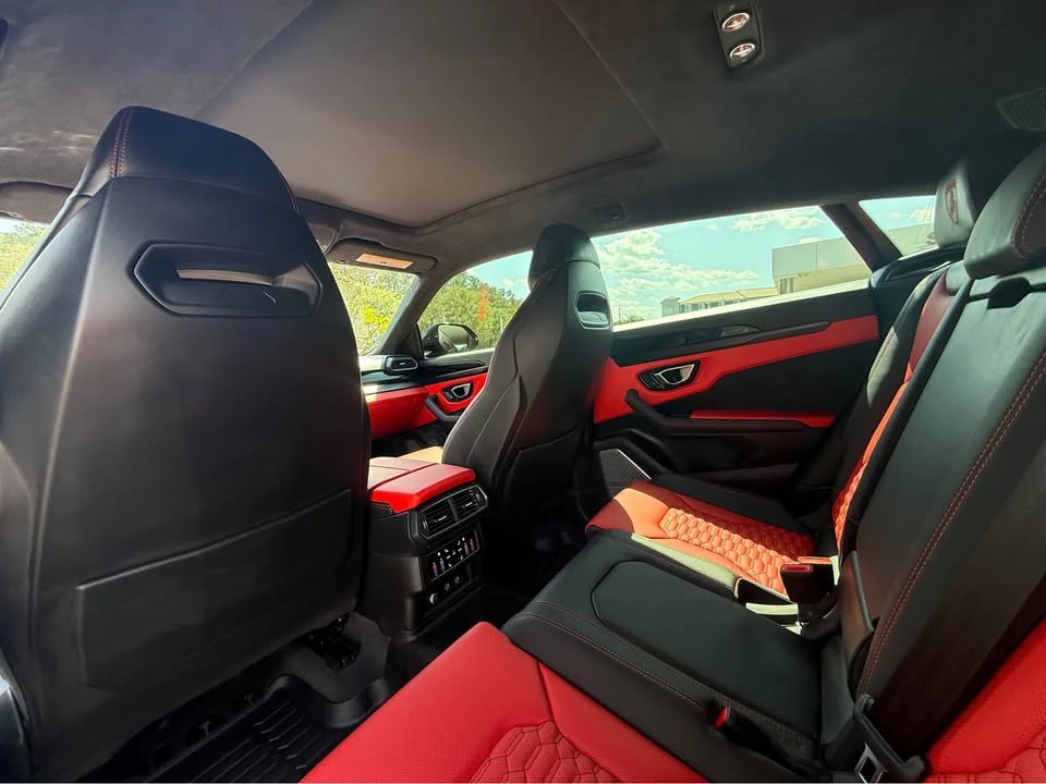 2021 Lamborghini Urus - Image 18 of 18