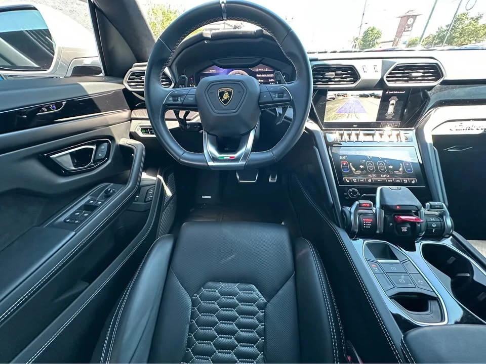 2021 Lamborghini Urus - Image 3 of 20
