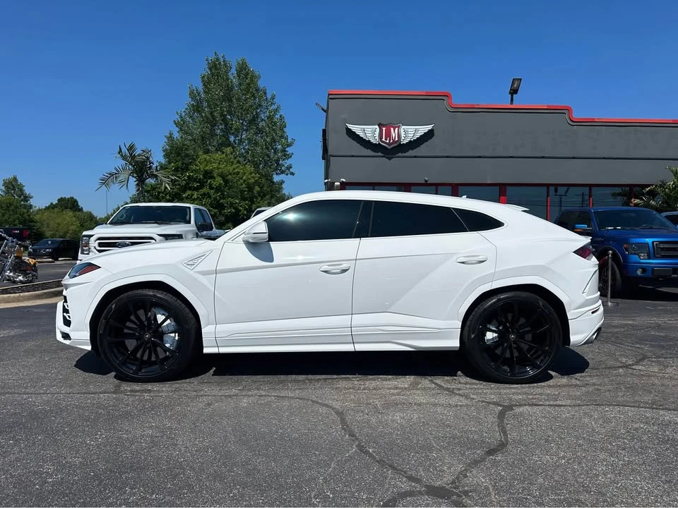 2021 Lamborghini Urus - Image 8 of 20