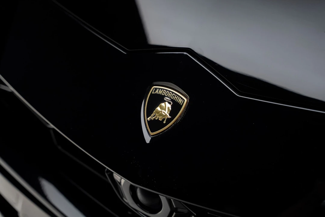 2021 Lamborghini Urus - Image 13 of 31