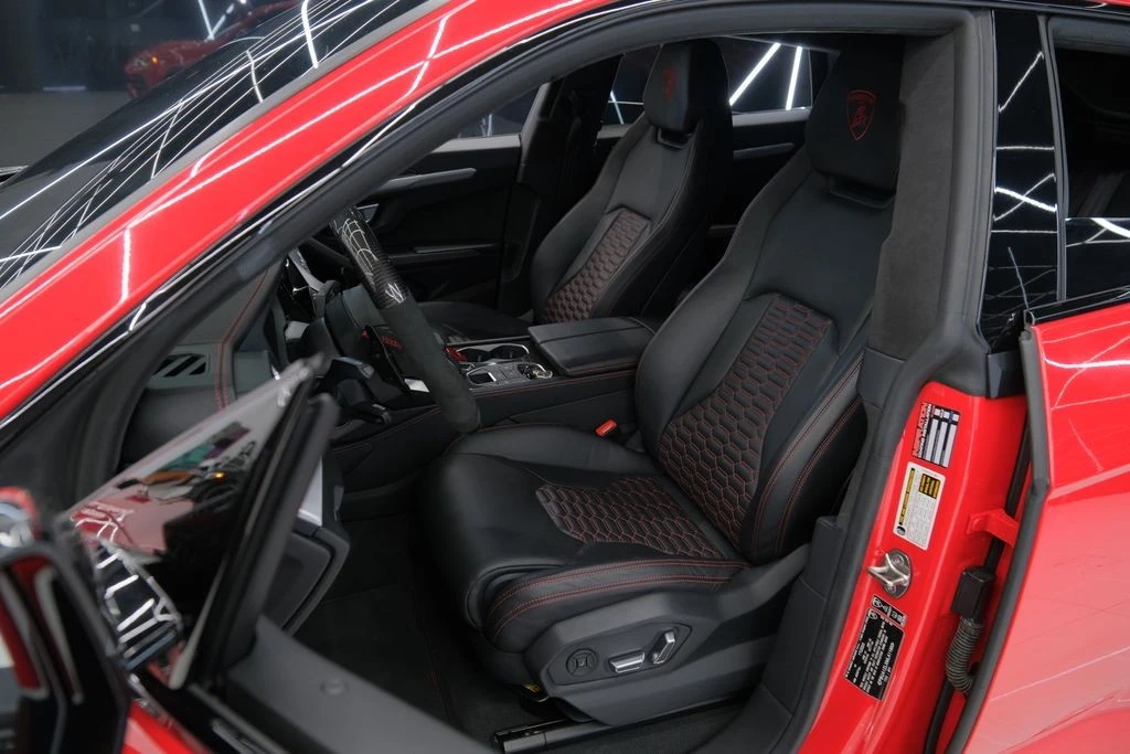 2021 Lamborghini Urus - Image 27 of 31