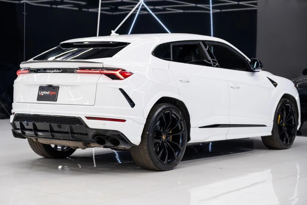 2021 Lamborghini Urus - Image 13 of 21