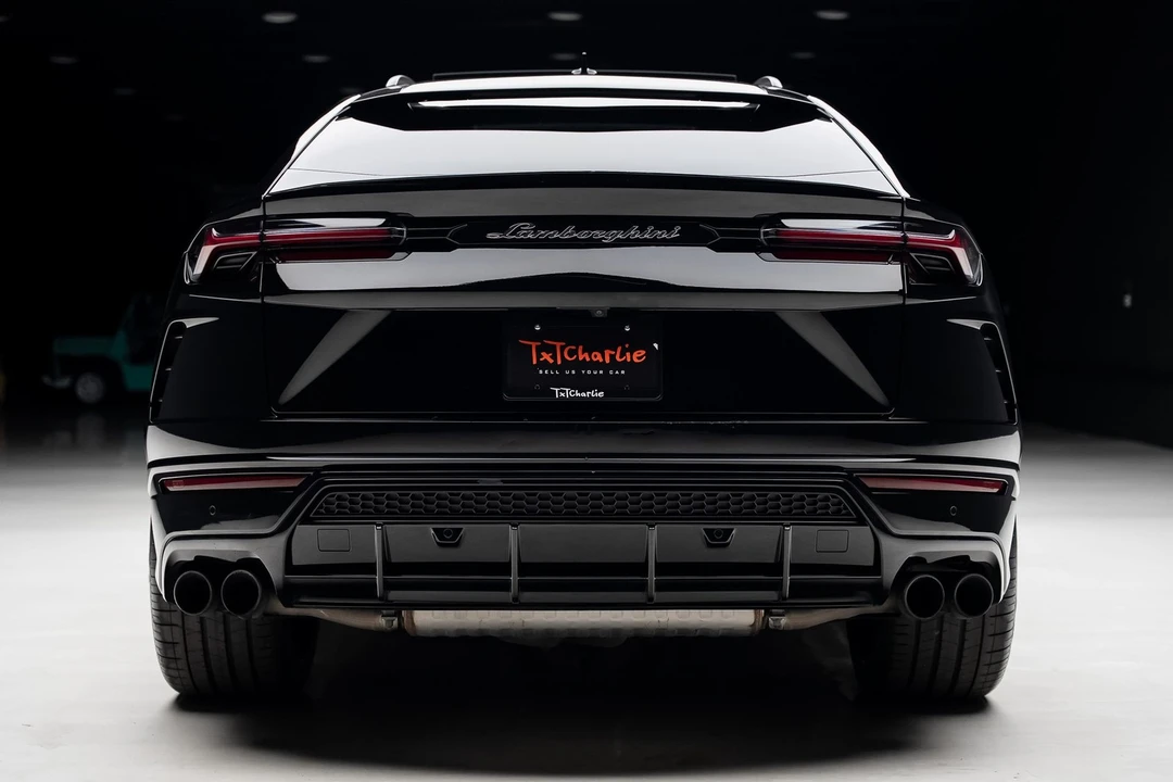2021 Lamborghini Urus - Image 26 of 31
