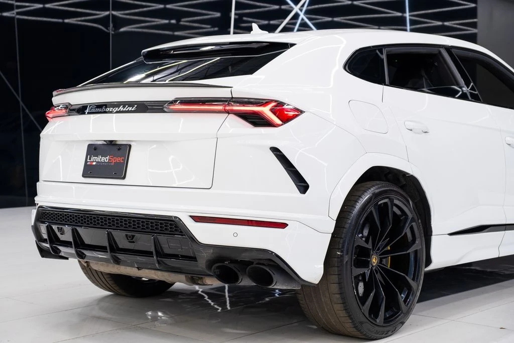2021 Lamborghini Urus - Image 14 of 21