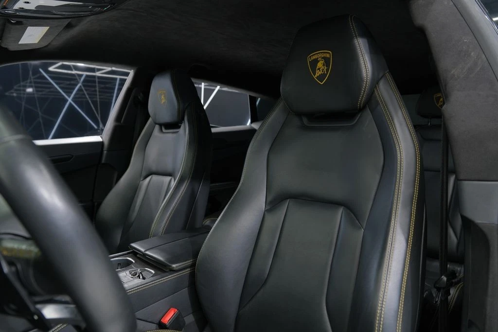 2021 Lamborghini Urus - Image 21 of 21