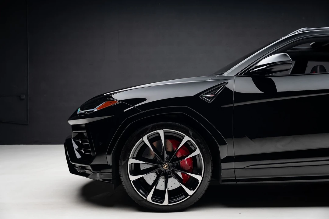 2021 Lamborghini Urus - Image 18 of 31