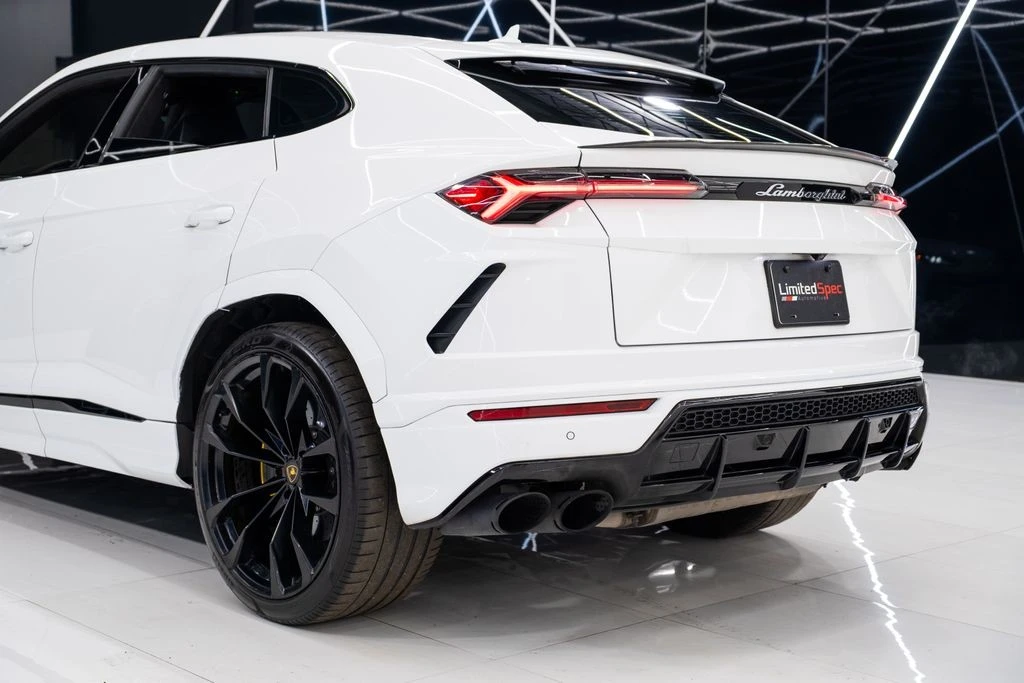 2021 Lamborghini Urus - Image 17 of 21