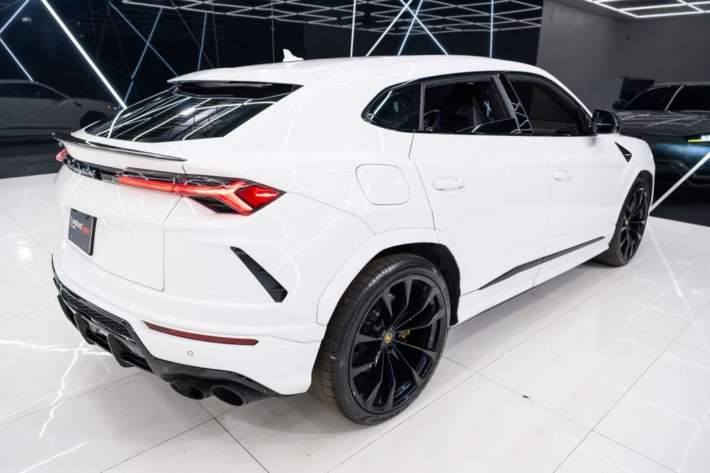 2021 Lamborghini Urus - Image 20 of 21