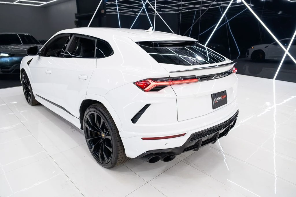 2021 Lamborghini Urus - Image 18 of 21