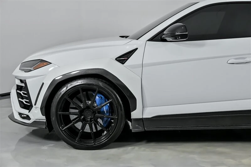 2021 Lamborghini Urus - Image 7 of 12