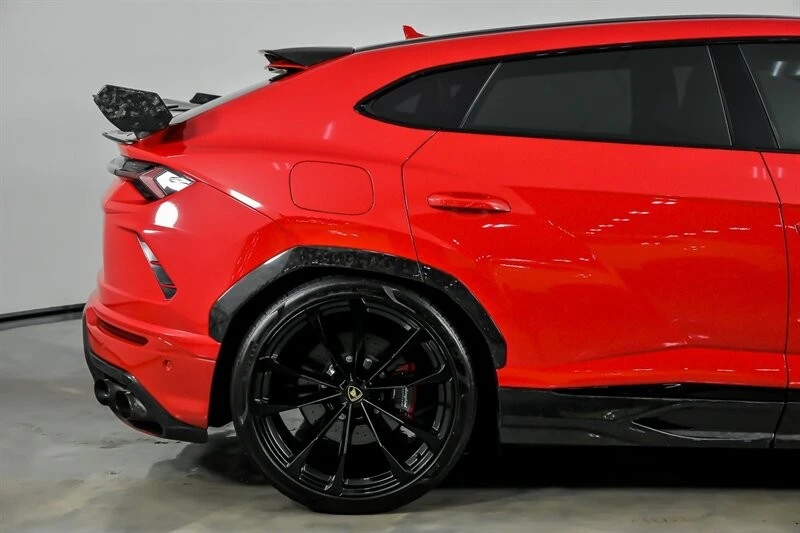 2021 Lamborghini Urus - Image 13 of 31