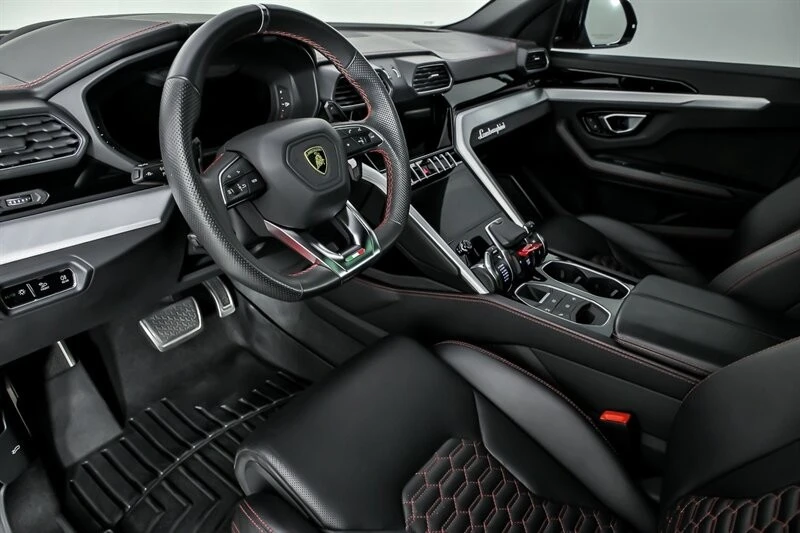 2021 Lamborghini Urus - Image 21 of 31