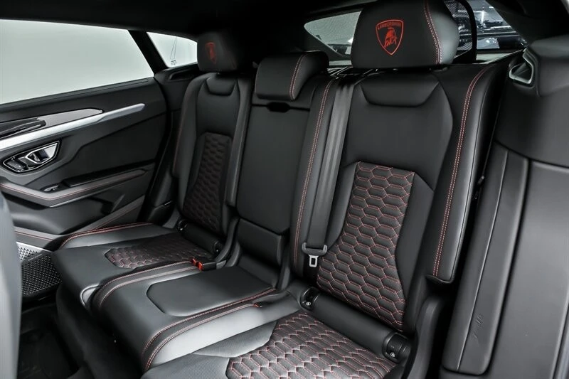 2021 Lamborghini Urus - Image 25 of 31