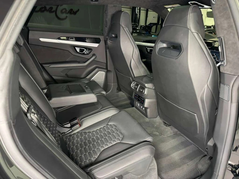 2021 Lamborghini Urus - Image 16 of 21
