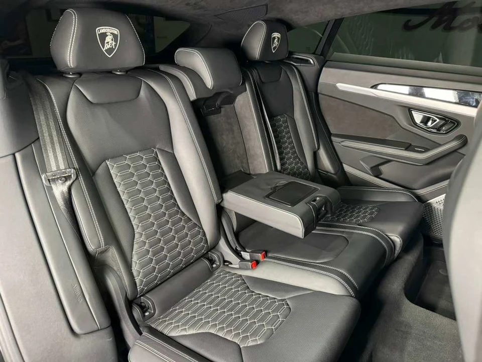 2021 Lamborghini Urus - Image 13 of 21