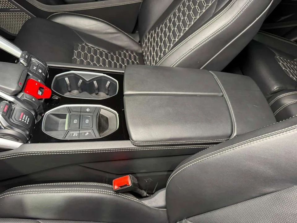 2021 Lamborghini Urus - Image 31 of 31