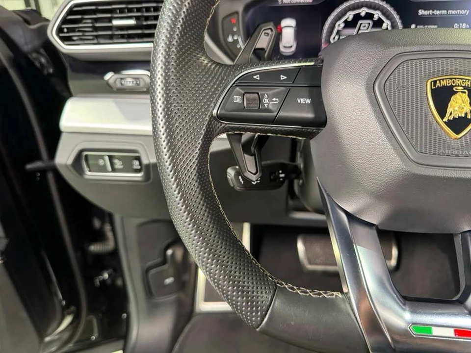 2021 Lamborghini Urus - Image 22 of 31