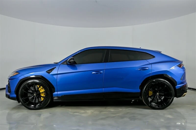 2021 Lamborghini Urus - Image 8 of 12
