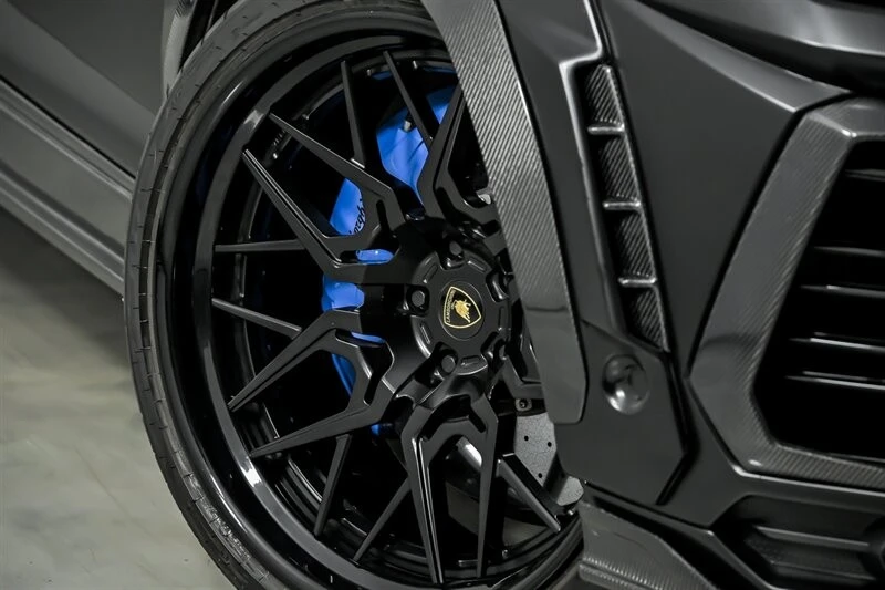 2021 Lamborghini Urus - Image 4 of 12