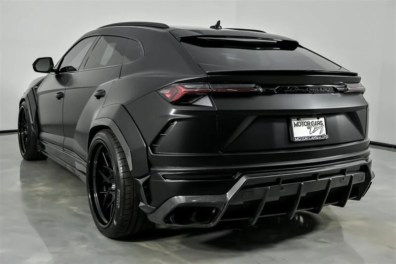2021 Lamborghini Urus - Image 10 of 12