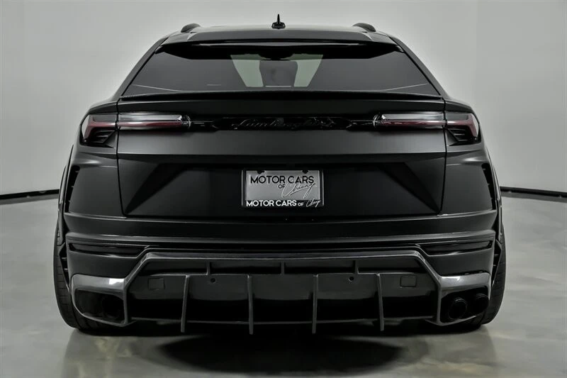 2021 Lamborghini Urus - Image 11 of 12