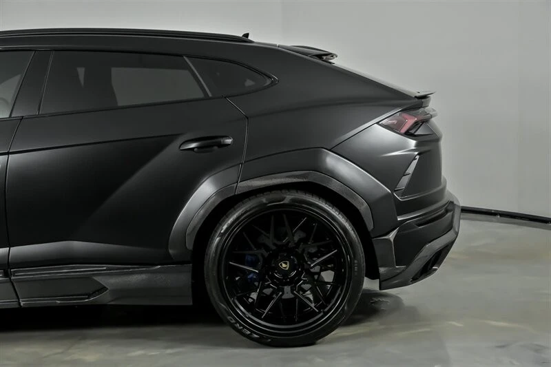 2021 Lamborghini Urus - Image 9 of 12
