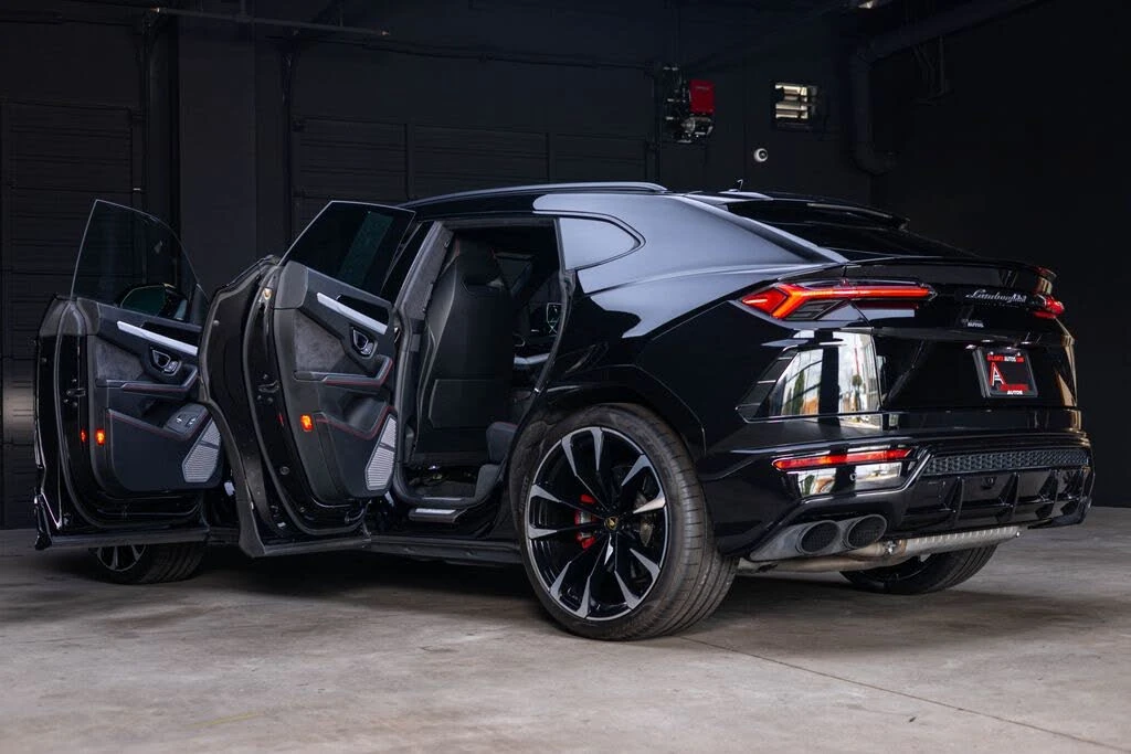 2021 Lamborghini Urus - Image 19 of 31