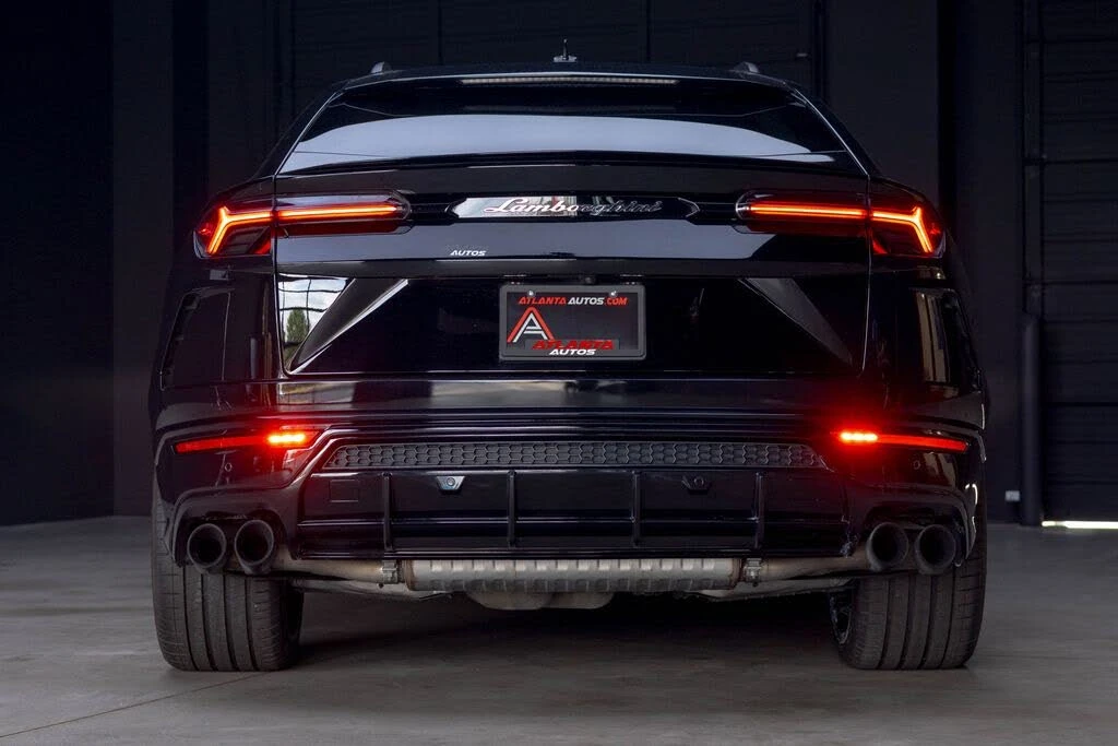 2021 Lamborghini Urus - Image 13 of 31