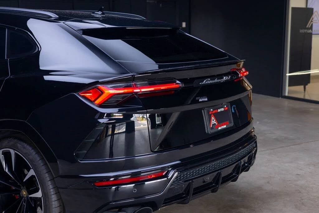 2021 Lamborghini Urus - Image 16 of 31