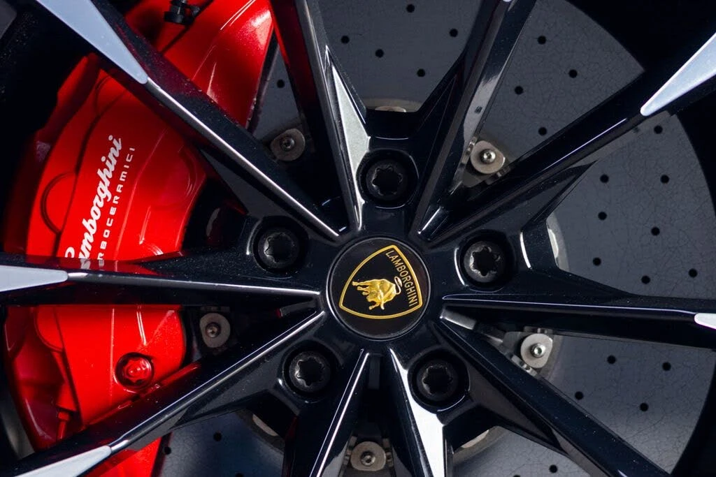 2021 Lamborghini Urus - Image 11 of 31