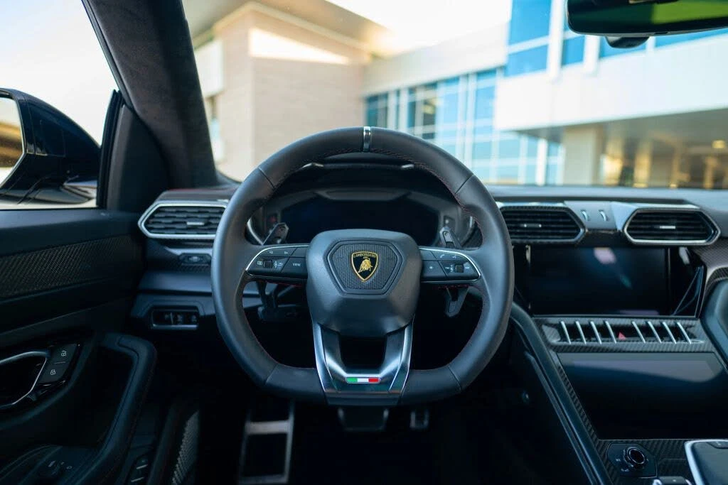 2021 Lamborghini Urus - Image 21 of 31