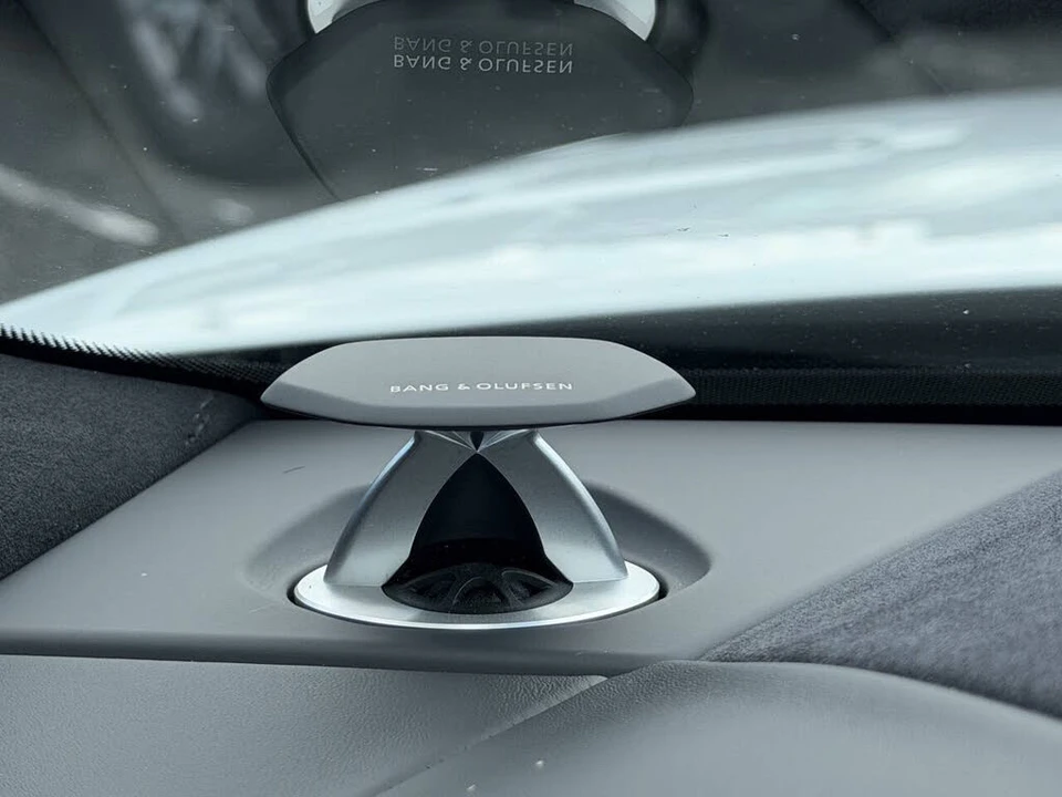 2021 Lamborghini Urus - Image 28 of 31